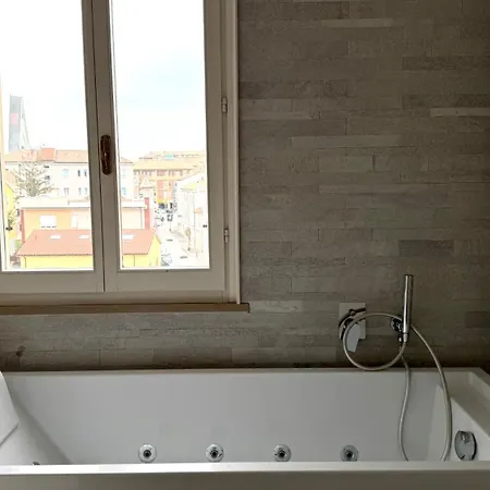 N297 - Numana, Attico Con Vista Panoramica Apartment